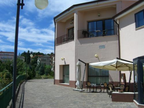Hotel Ambasciatori Calitri Exterior foto